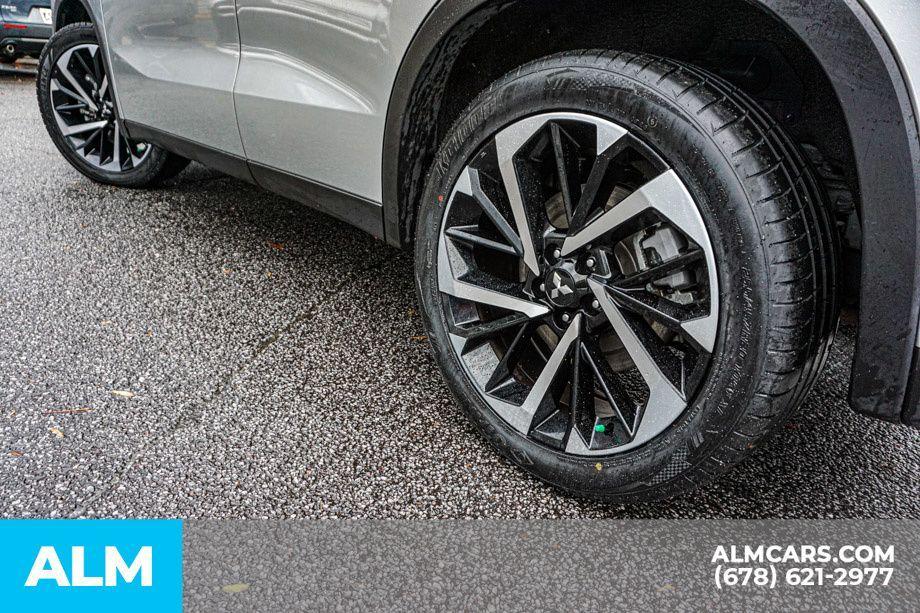 used 2024 Mitsubishi Outlander car, priced at $18,920