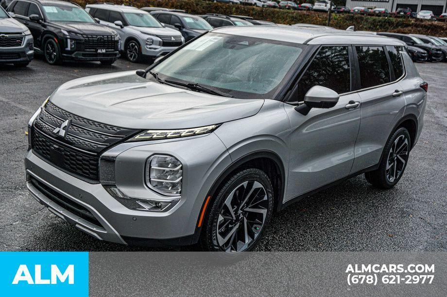 used 2024 Mitsubishi Outlander car, priced at $18,920