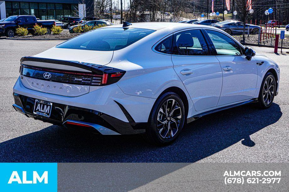 used 2025 Hyundai Sonata car, priced at $20,220