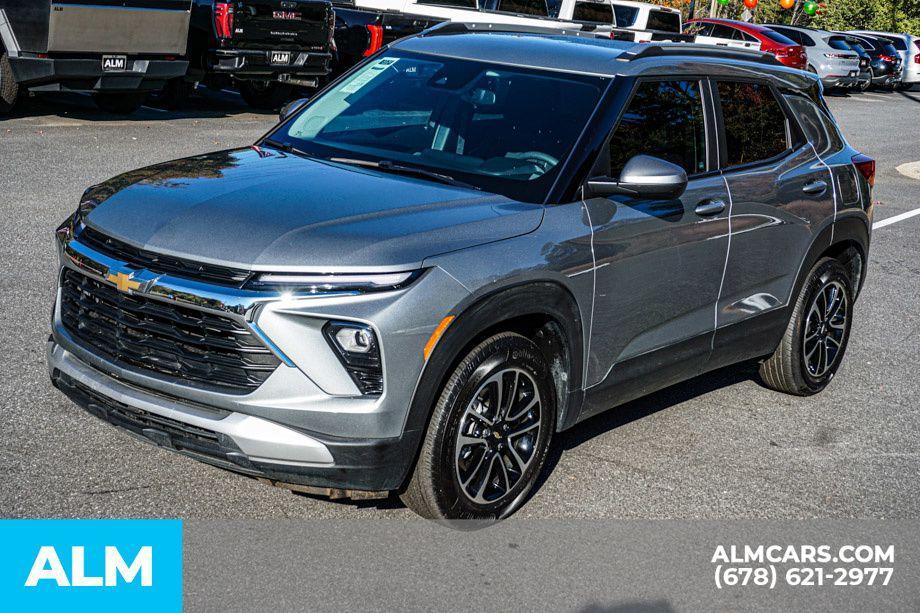 used 2025 Chevrolet TrailBlazer car, priced at $19,220