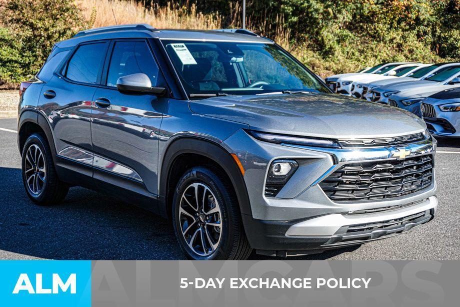 used 2025 Chevrolet TrailBlazer car, priced at $19,220