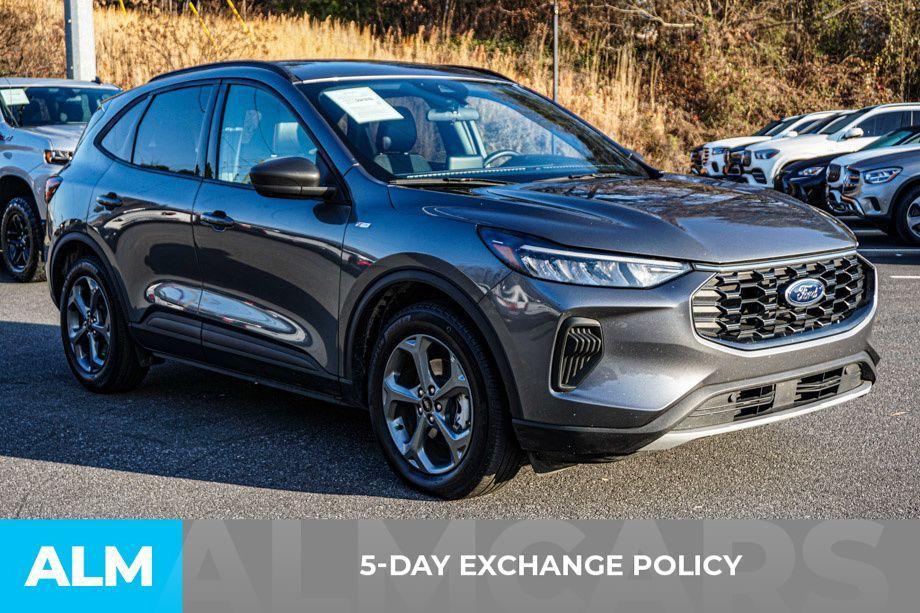 used 2025 Ford Escape car, priced at $20,720