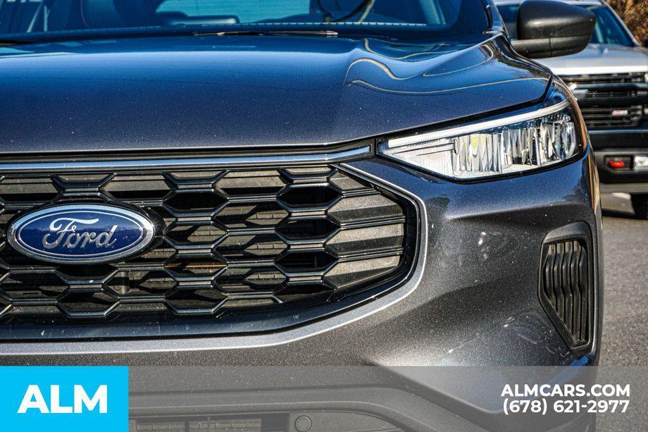 used 2025 Ford Escape car, priced at $20,720