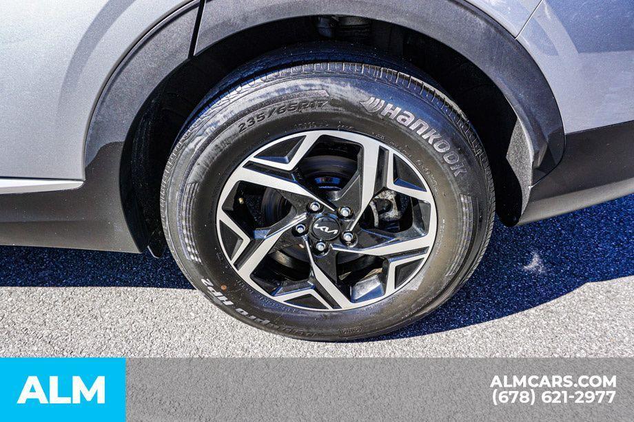 used 2024 Kia Sportage car, priced at $18,420