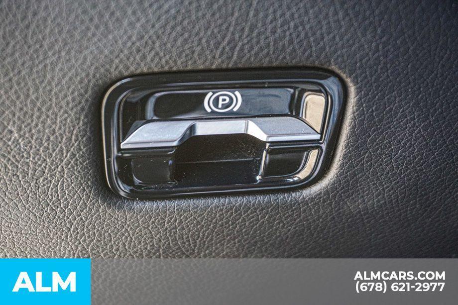 Mercedes-Benz S-Class view 45