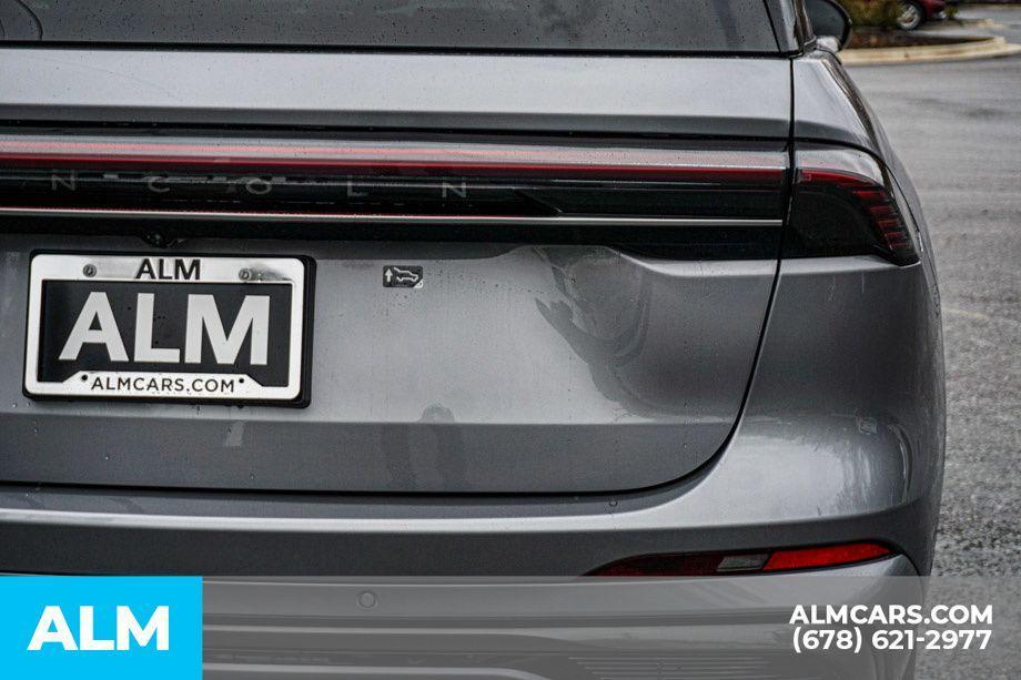 used 2024 Lincoln Nautilus car, priced at $52,420