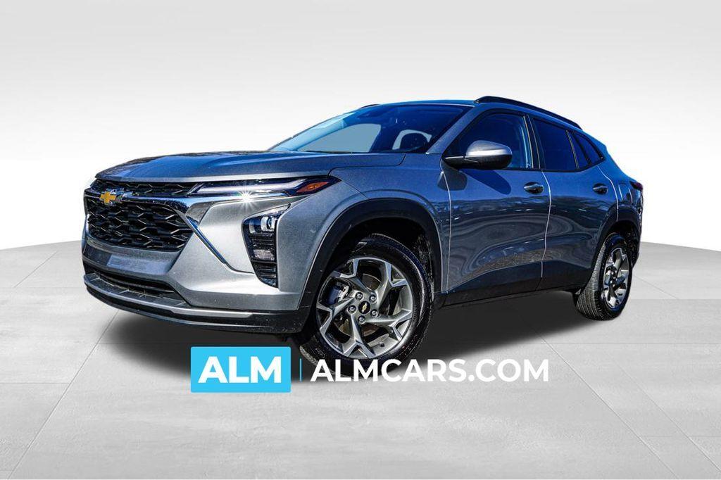 used 2025 Chevrolet Trax car, priced at $19,420