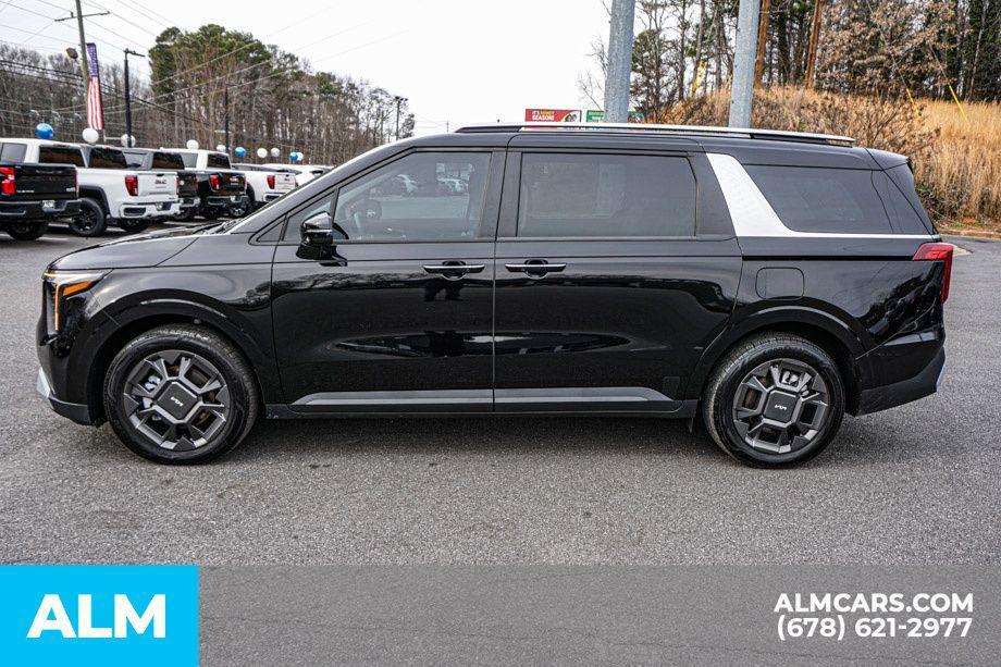 used 2025 Kia Carnival Hybrid car, priced at $36,960