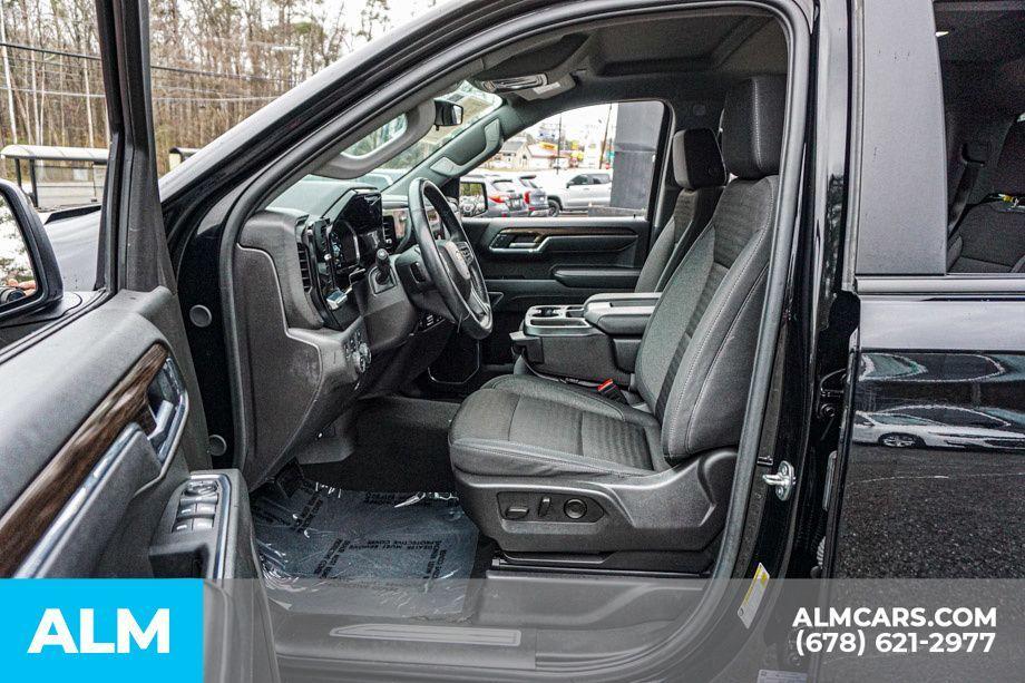 used 2025 Chevrolet Silverado 1500 car, priced at $38,420