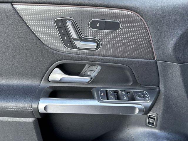 used 2022 Mercedes-Benz GLB 250 car, priced at $28,000