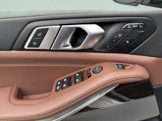 used 2026 BMW X7 car, priced at $100,060