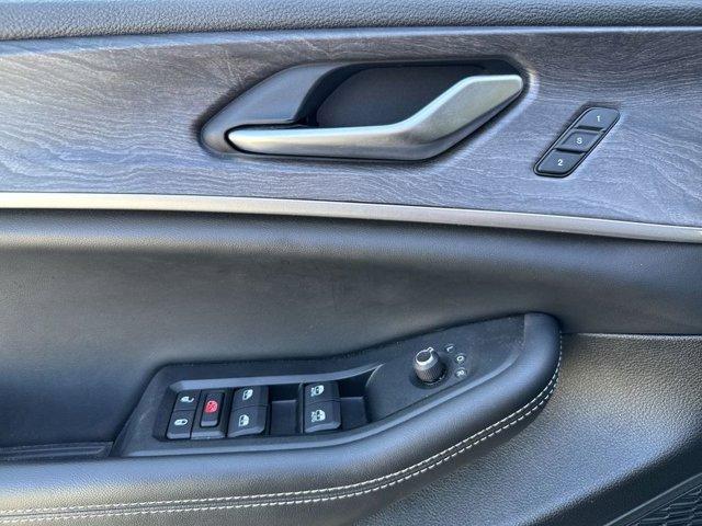 used 2024 Jeep Grand Cherokee car, priced at $32,000