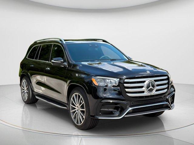 used 2026 Mercedes-Benz GLS 580 car, priced at $99,784