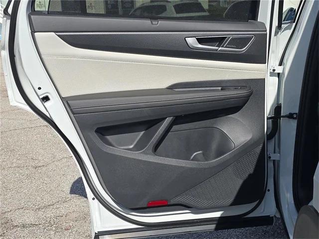 new 2026 Volkswagen Atlas Cross Sport car, priced at $51,506