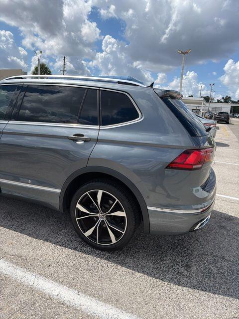 used 2023 Volkswagen Tiguan car