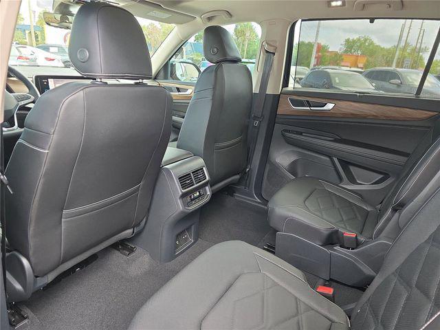 new 2026 Volkswagen Atlas car, priced at $42,648