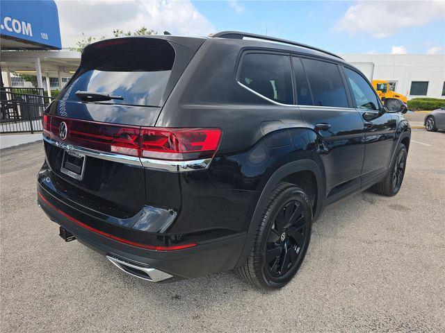 new 2026 Volkswagen Atlas car, priced at $42,648