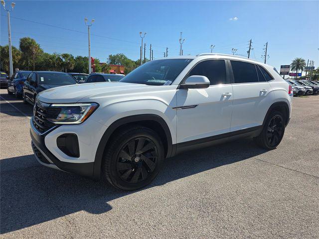 new 2026 Volkswagen Atlas Cross Sport car, priced at $41,511