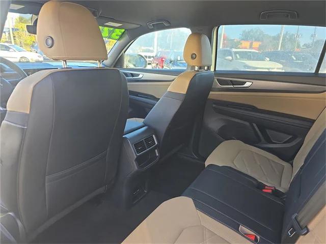 used 2025 Volkswagen Atlas Cross Sport car, priced at $32,895