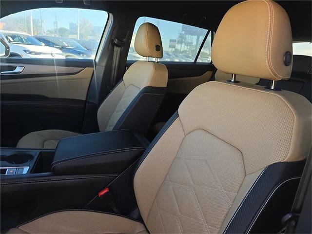 used 2025 Volkswagen Atlas Cross Sport car, priced at $32,895