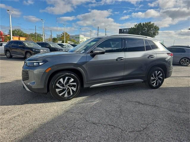 new 2026 Volkswagen Tiguan car, priced at $30,537