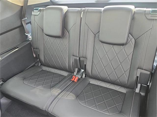 new 2026 Volkswagen Atlas car, priced at $51,739