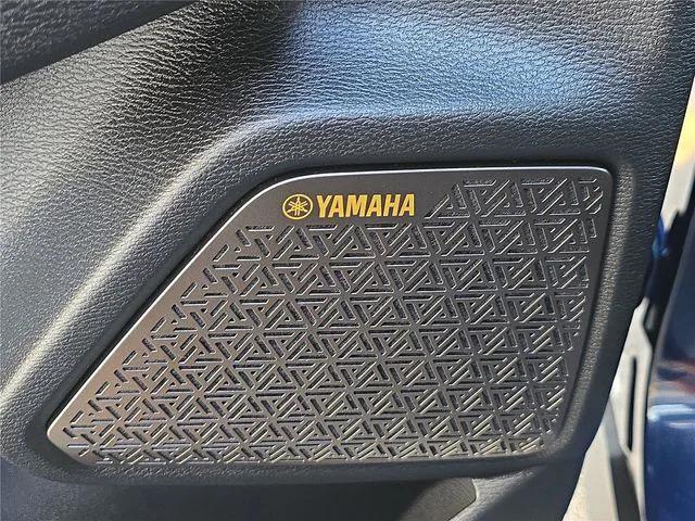 used 2025 Mitsubishi Outlander car, priced at $27,495