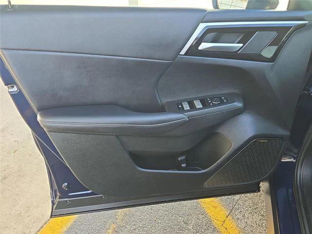 used 2025 Mitsubishi Outlander car, priced at $27,495