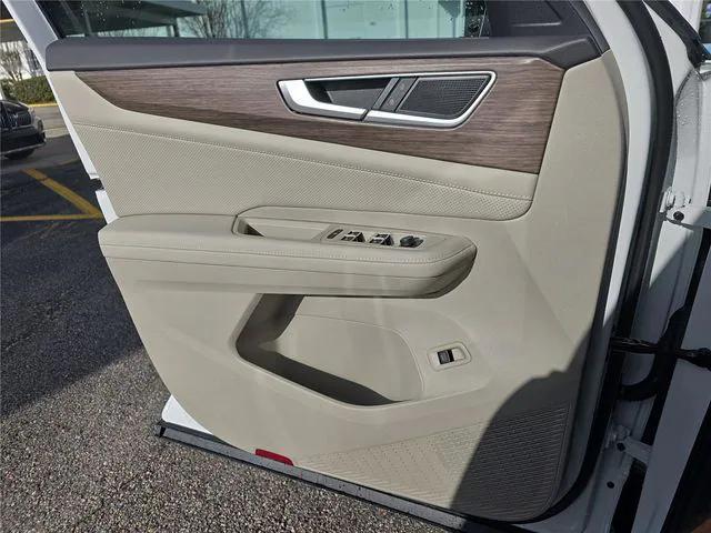 new 2026 Volkswagen Atlas car, priced at $47,736