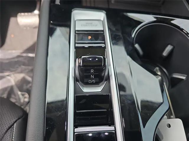 new 2026 Volkswagen Atlas car, priced at $42,550