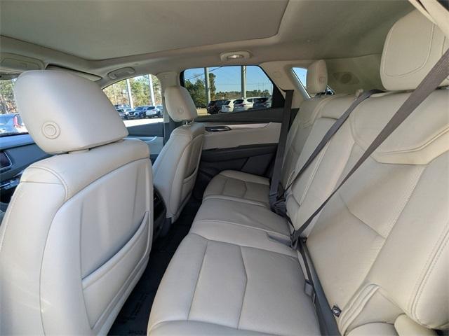 used 2019 Cadillac XT5 car, priced at $17,900