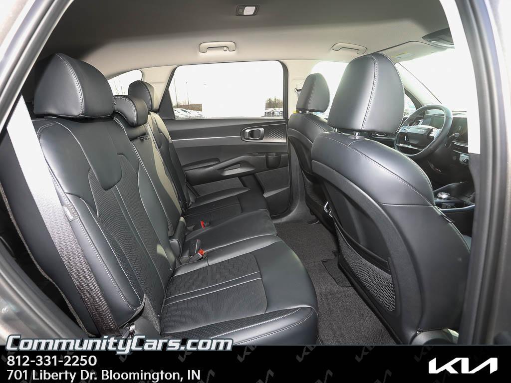 new 2026 Kia Sorento Plug-In Hybrid car, priced at $46,627