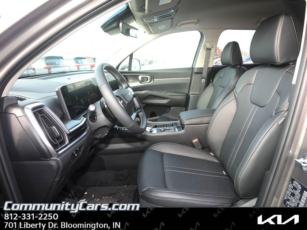 new 2026 Kia Sorento Plug-In Hybrid car, priced at $46,627