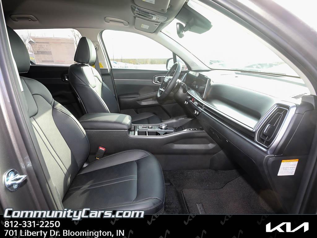 new 2026 Kia Sorento Plug-In Hybrid car, priced at $46,627