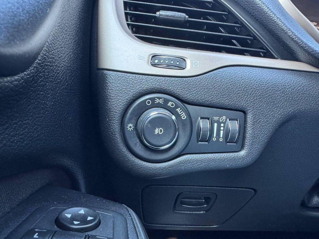 used 2017 Jeep Cherokee car, priced at $9,995