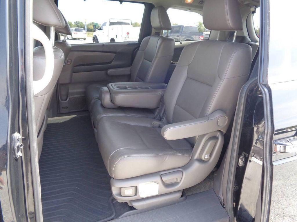 2016 Crystal Black Pearl Honda Odyssey