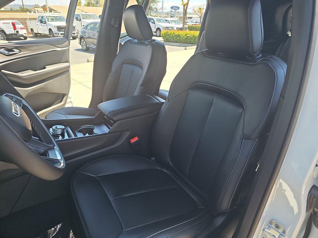 new 2026 Jeep Grand Cherokee L car, priced at $53,630