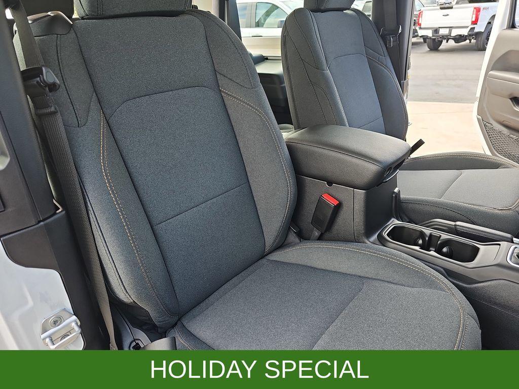 new 2026 Jeep Wrangler car, priced at $36,680