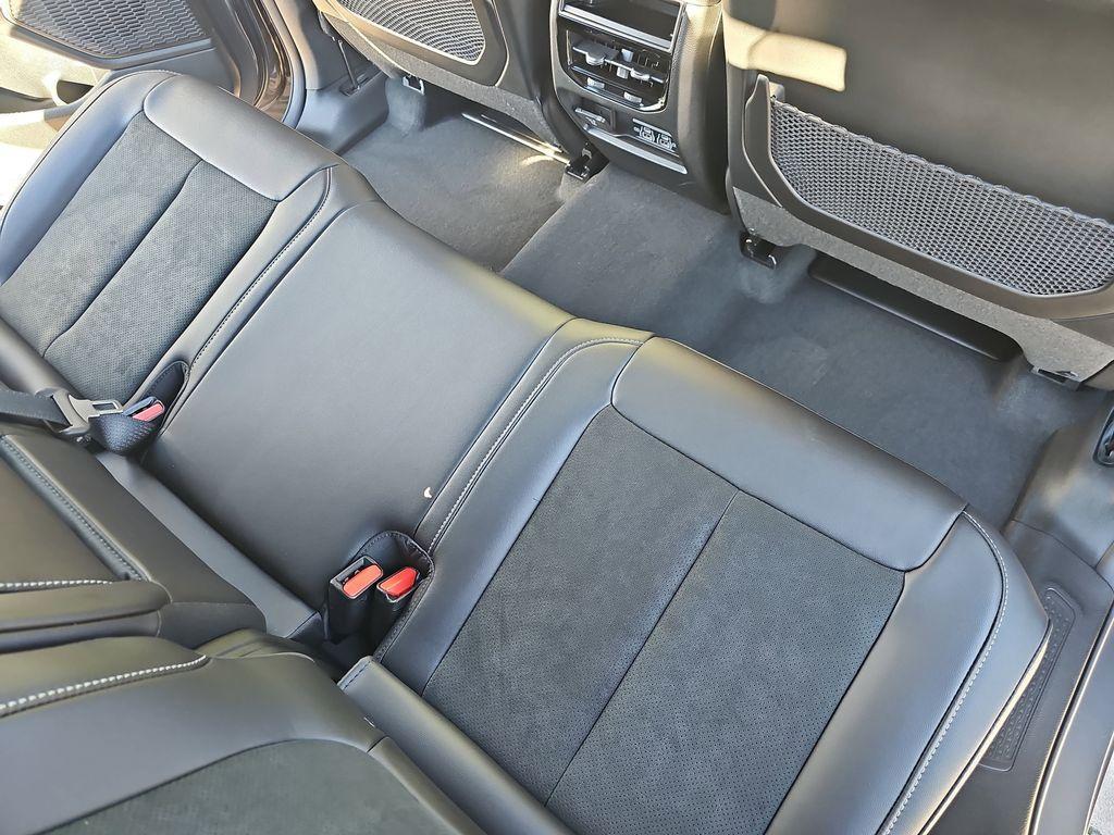 new 2025 Jeep Grand Cherokee car, priced at $41,749