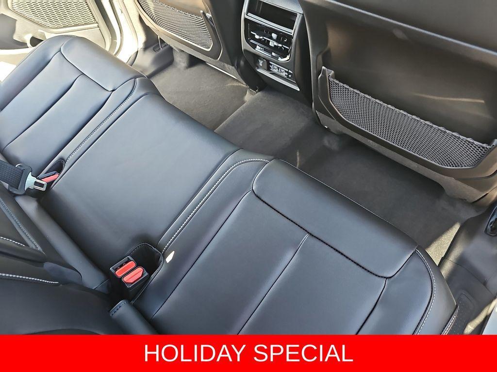 new 2025 Jeep Grand Cherokee car, priced at $47,736