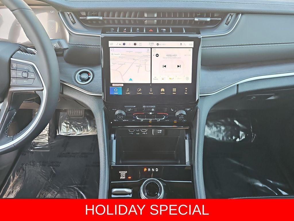 new 2025 Jeep Grand Cherokee car, priced at $47,736