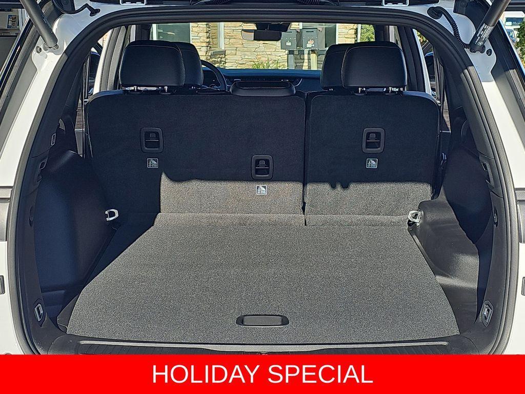 new 2025 Jeep Grand Cherokee car, priced at $47,736