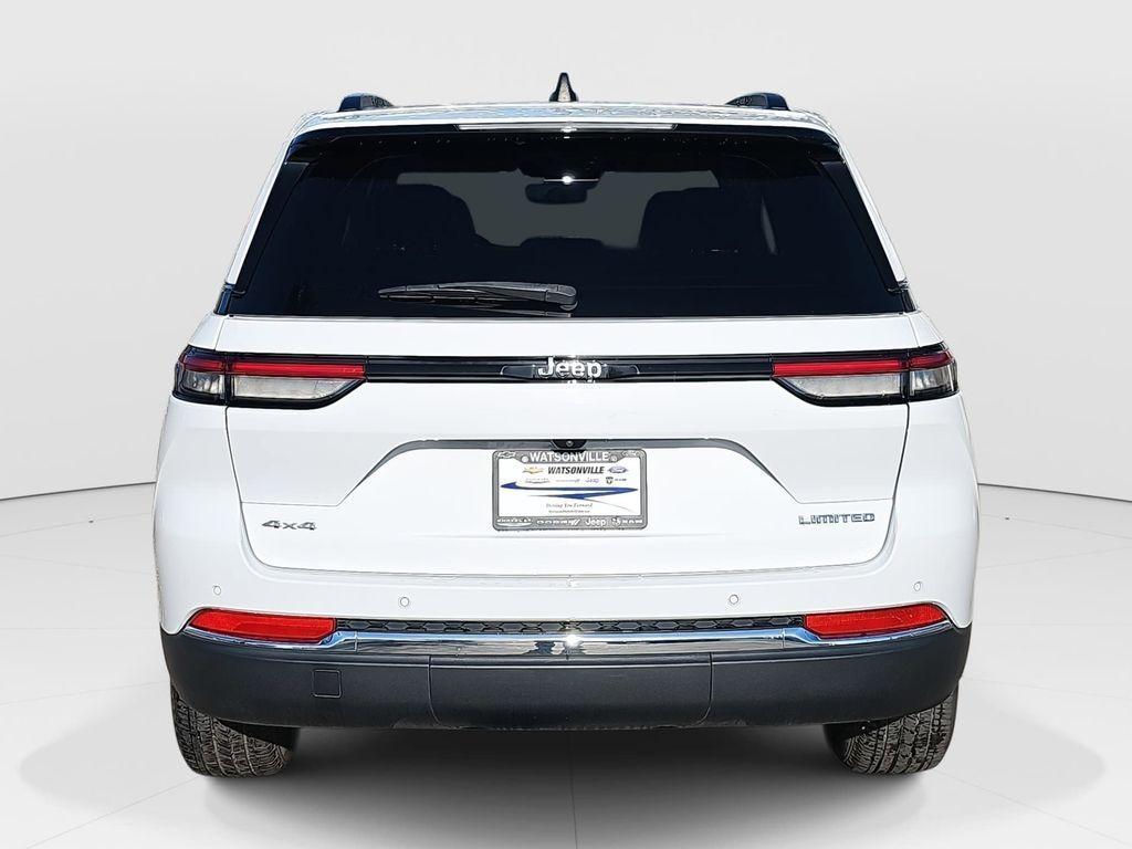 used 2023 Jeep Grand Cherokee car, priced at $29,874