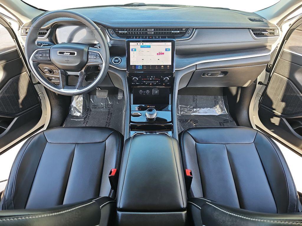 used 2023 Jeep Grand Cherokee car, priced at $29,874