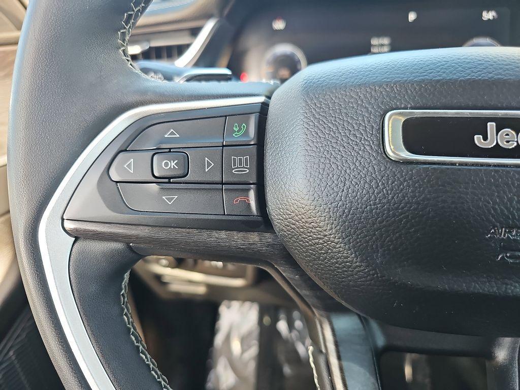 used 2023 Jeep Grand Cherokee car, priced at $29,874