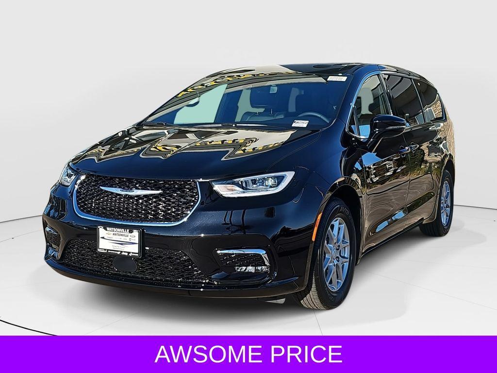 new 2026 Chrysler Pacifica car, priced at $41,365