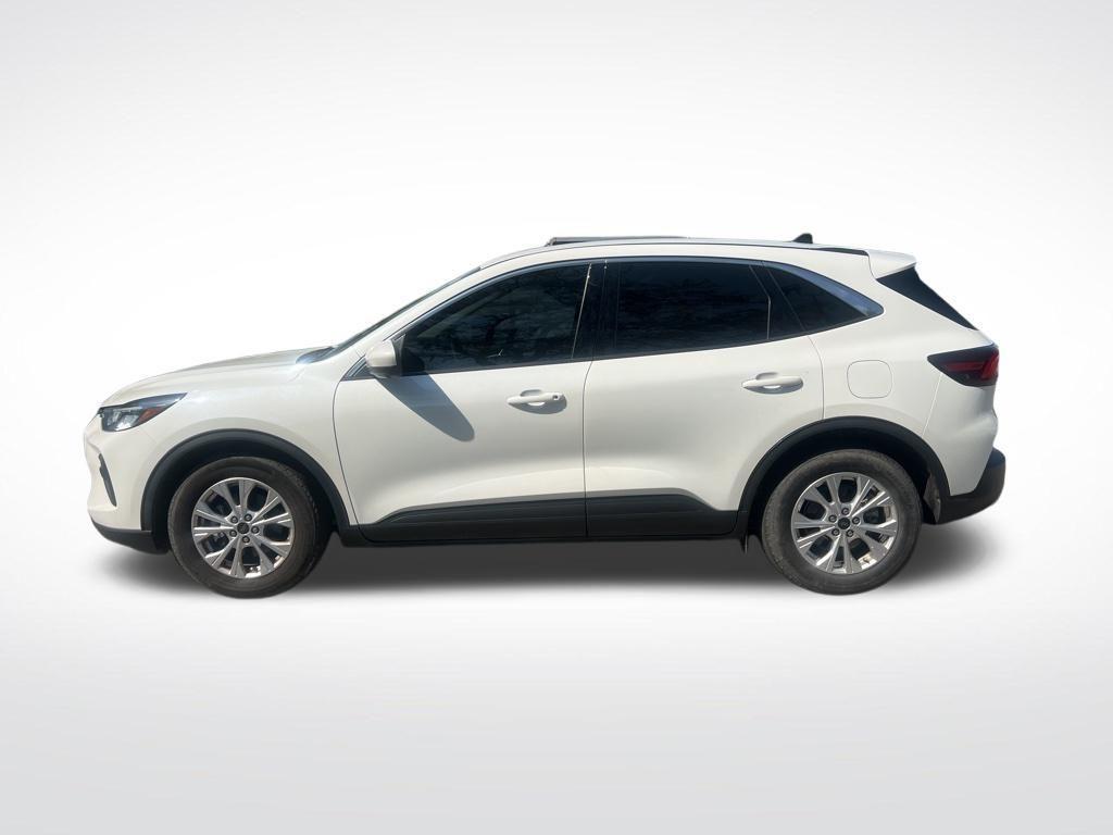 used 2023 Ford Escape car, priced at $20,470