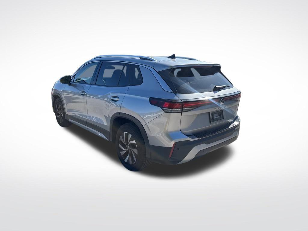 used 2025 Volkswagen Tiguan car, priced at $25,995