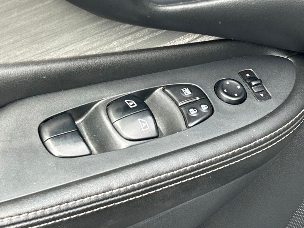 used 2018 Nissan Murano car, priced at $15,549