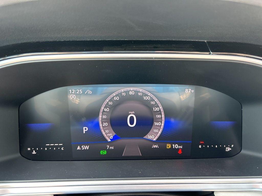 used 2025 Volkswagen Taos car, priced at $25,995